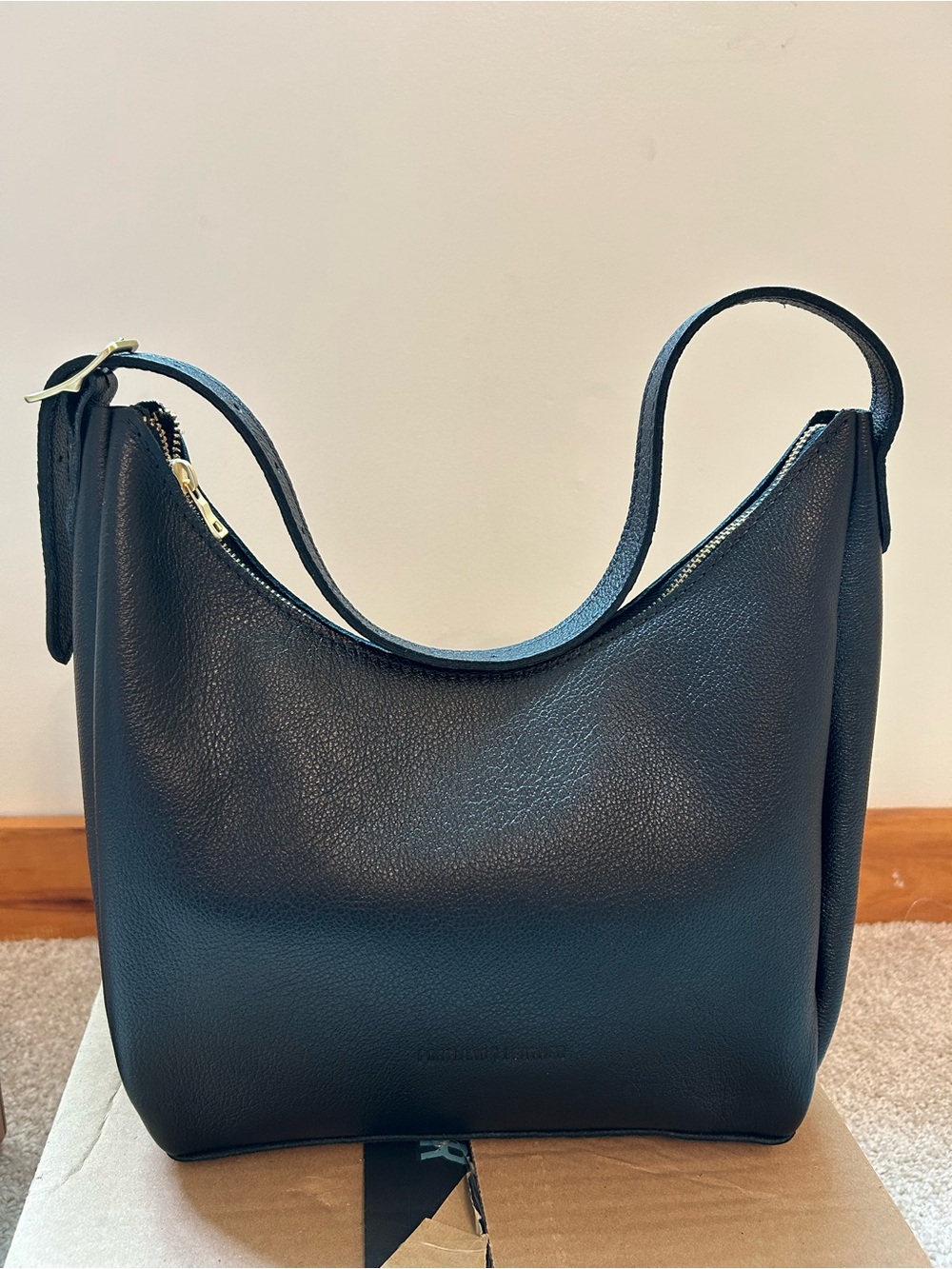 Portland Leather Goods Medium Pebbled Black Aspen Bag. New